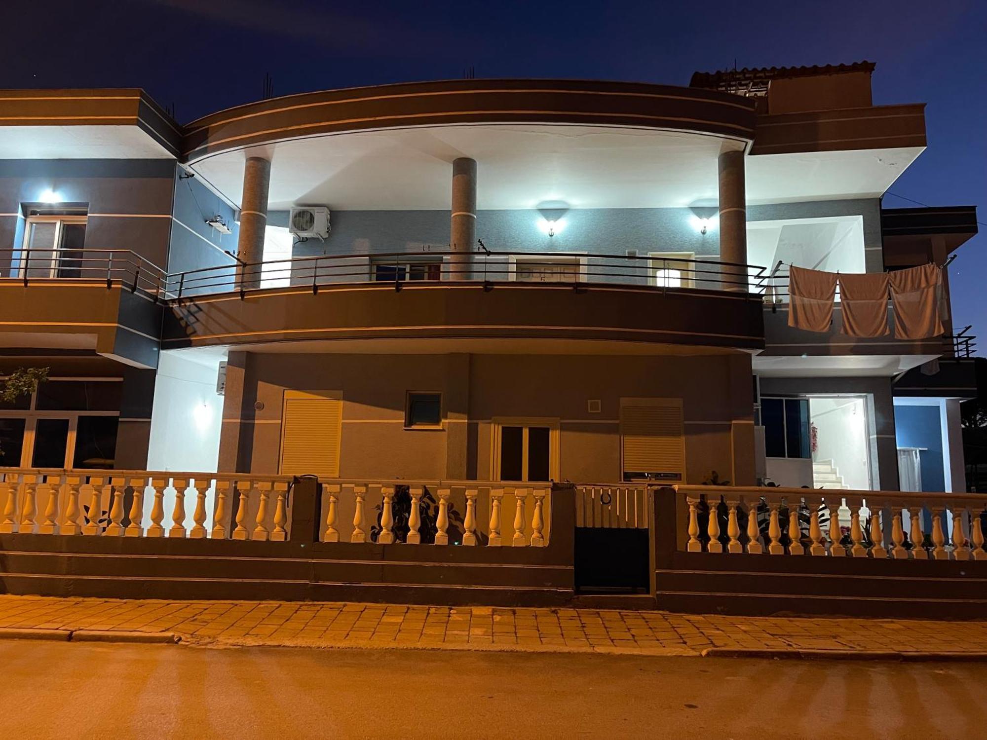 Kristeo Apartment วญอเรอ ภายนอก รูปภาพ