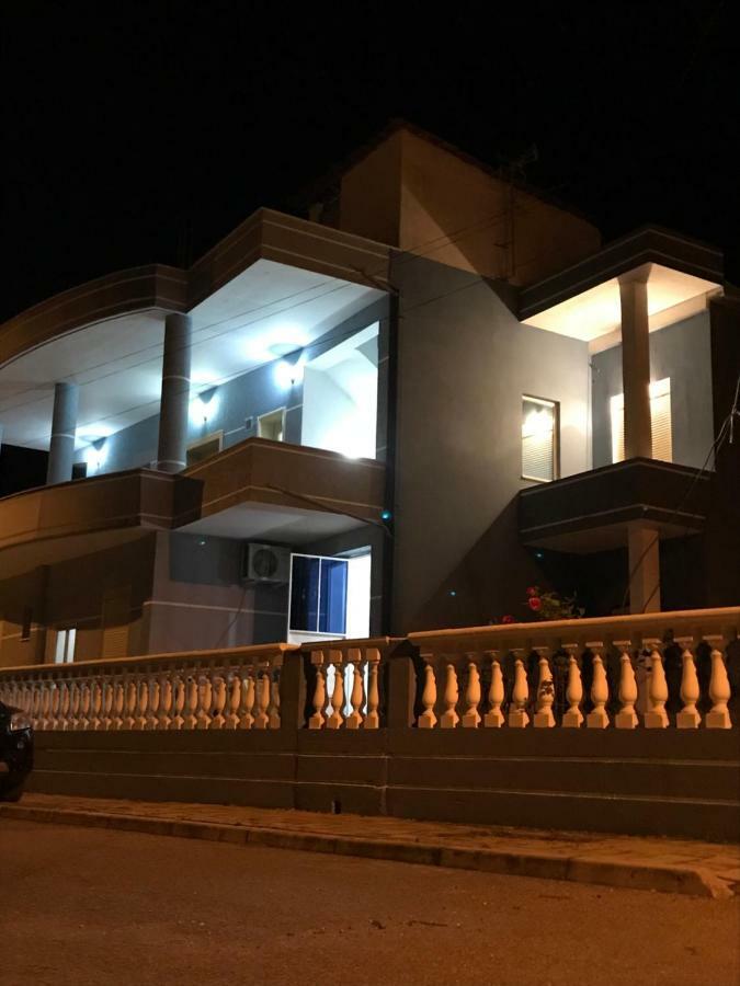 Kristeo Apartment วญอเรอ ภายนอก รูปภาพ